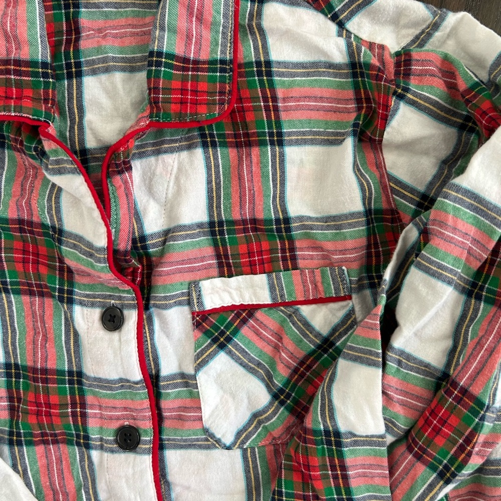 Wondershop Red and Green Plaid Womens Pajama Set - Picture 6 of 8